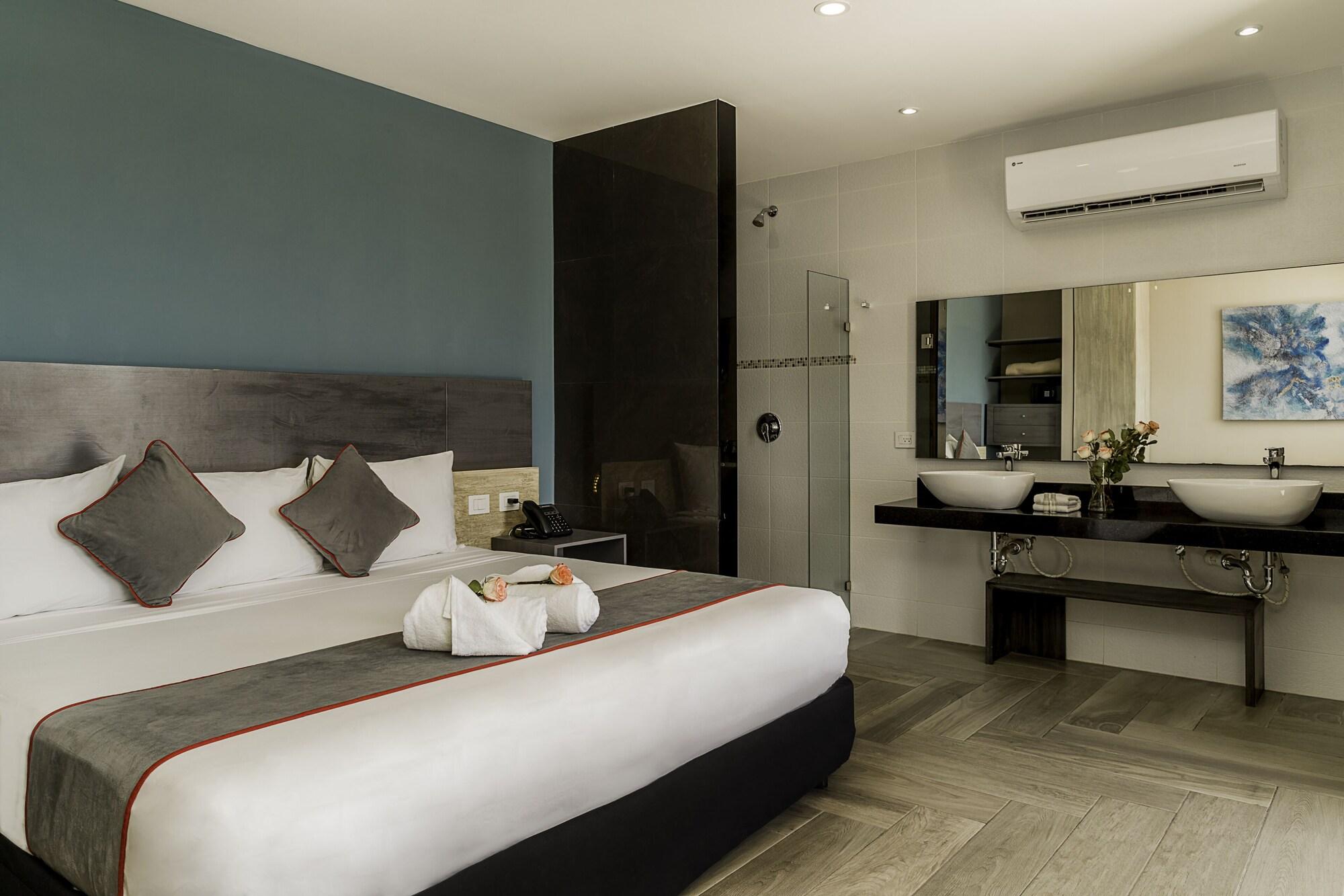 Bfh Attraction Deluxe Hotel Playa del Carmen Ngoại thất bức ảnh