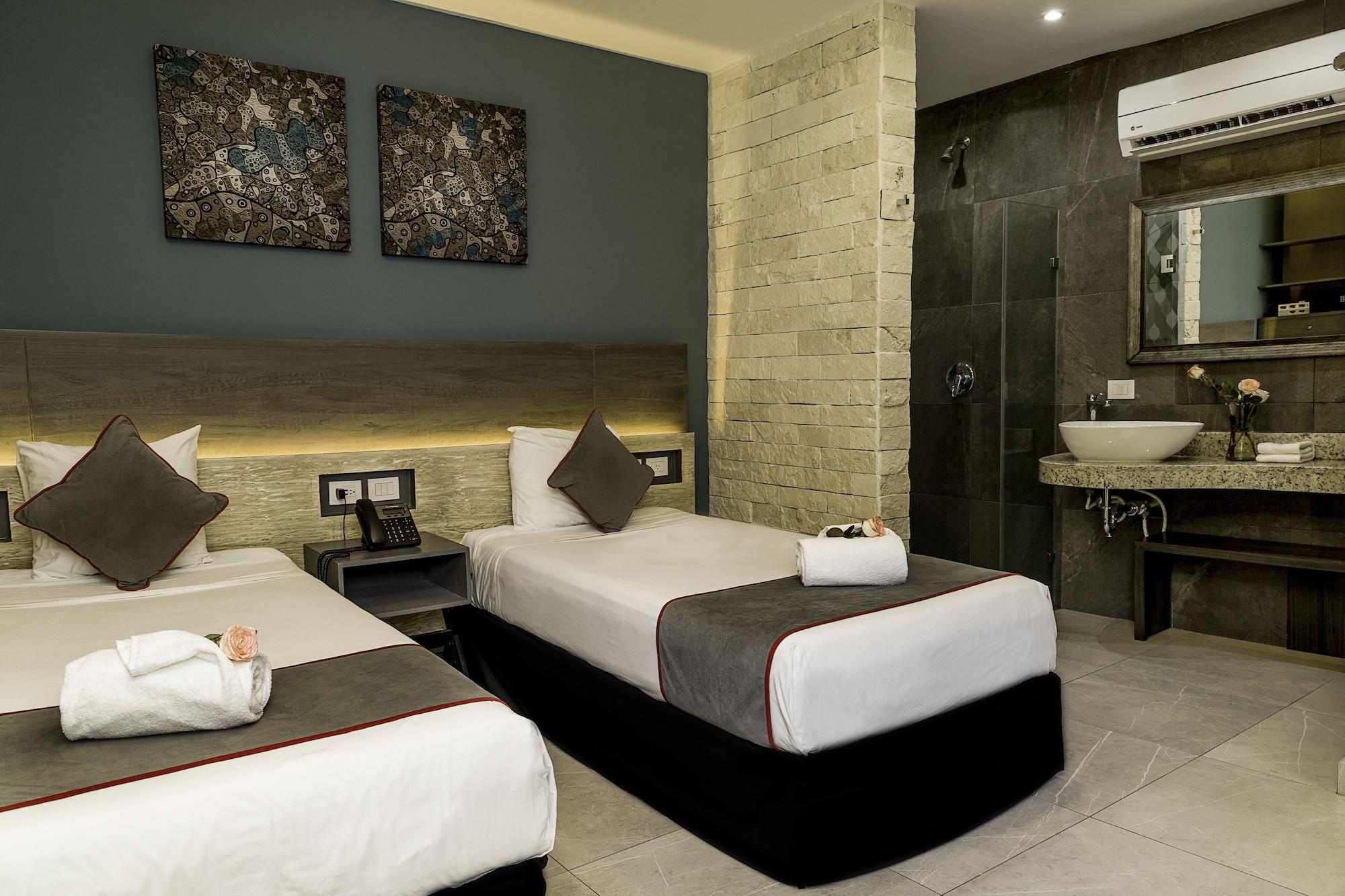 Bfh Attraction Deluxe Hotel Playa del Carmen Ngoại thất bức ảnh