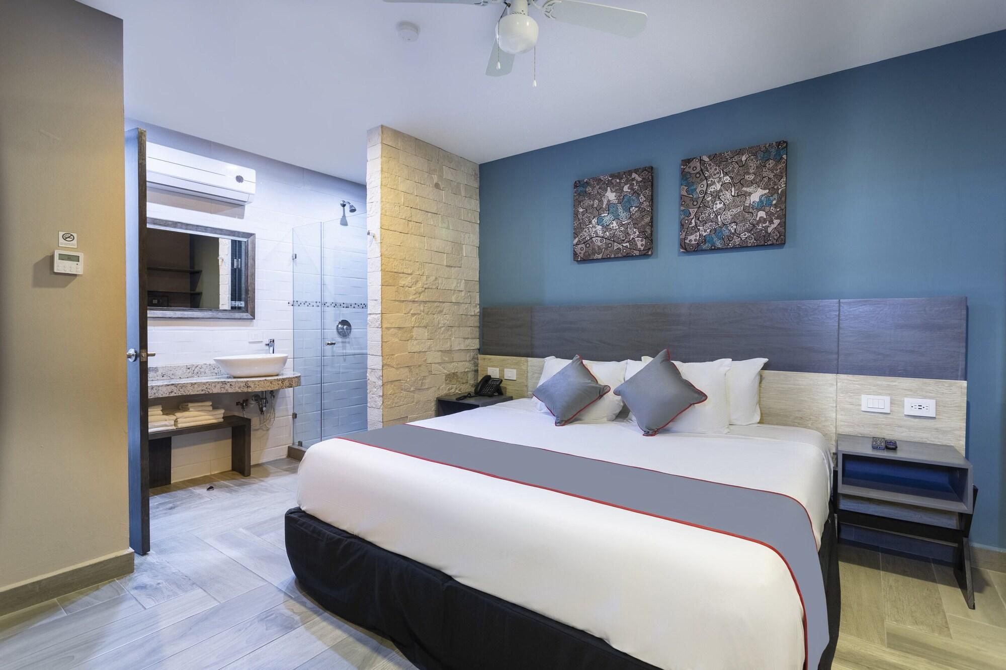 Bfh Attraction Deluxe Hotel Playa del Carmen Ngoại thất bức ảnh