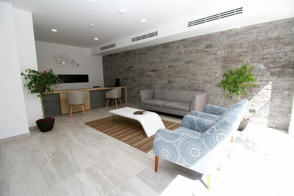 Bfh Attraction Deluxe Hotel Playa del Carmen Ngoại thất bức ảnh