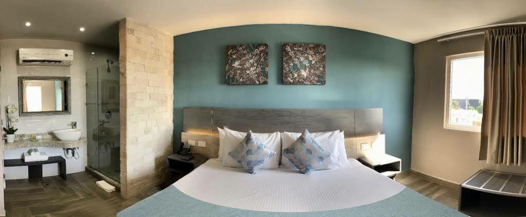 Bfh Attraction Deluxe Hotel Playa del Carmen Ngoại thất bức ảnh